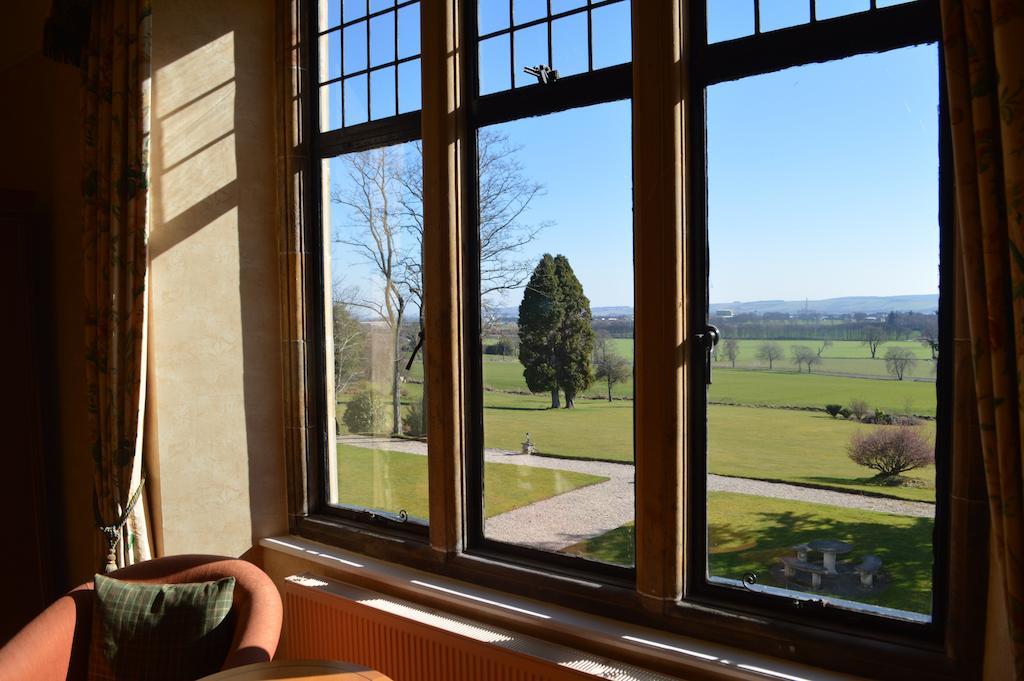 Kincraig Castle Hotel Инвергордон Экстерьер фото