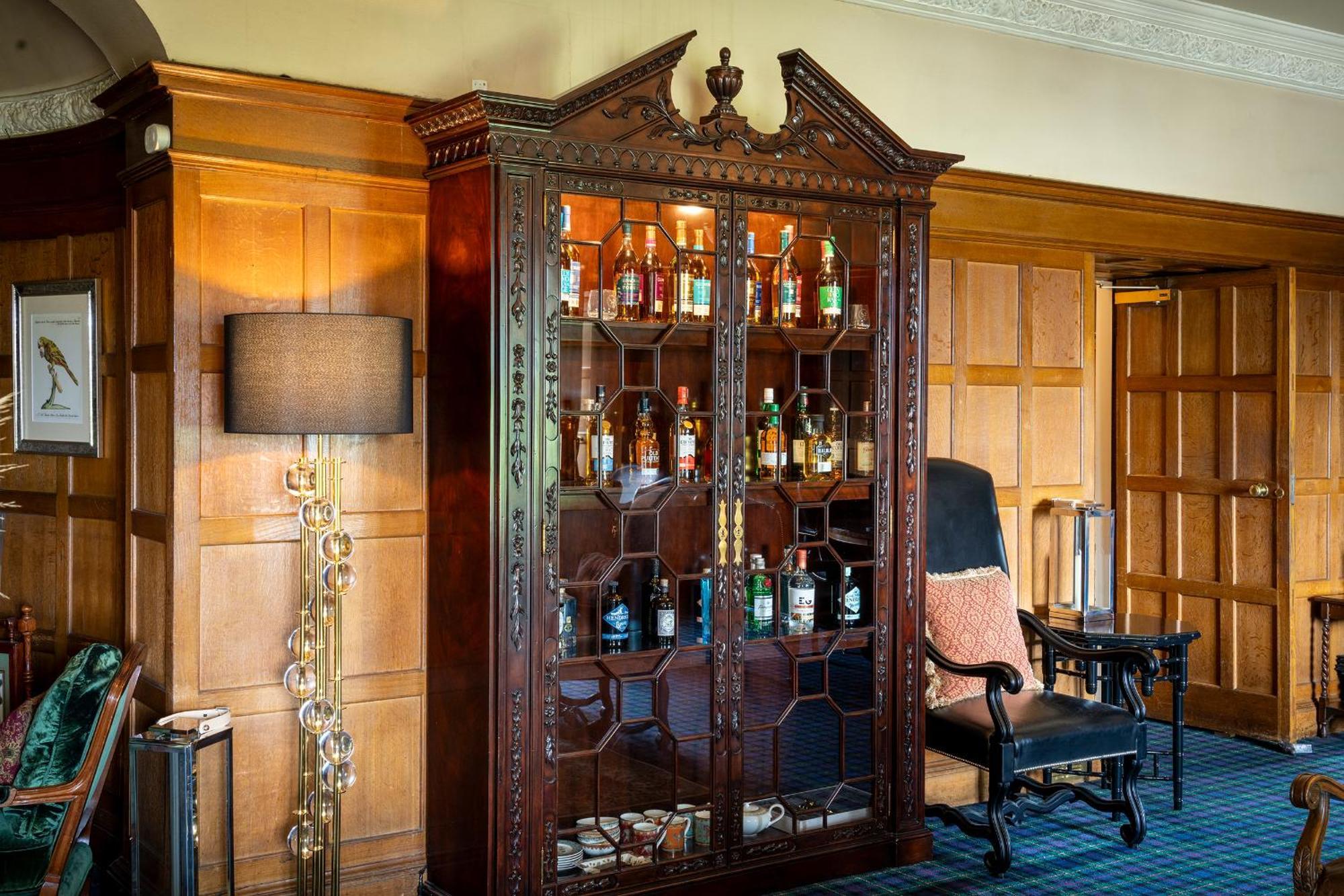 Kincraig Castle Hotel Инвергордон Экстерьер фото