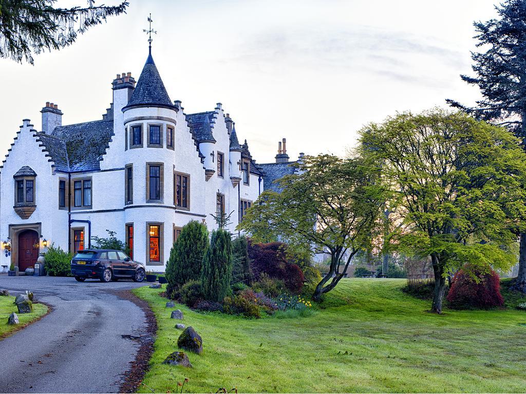Kincraig Castle Hotel Инвергордон Экстерьер фото