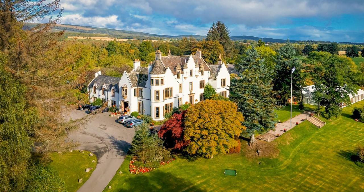 Kincraig Castle Hotel Инвергордон Экстерьер фото